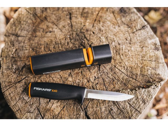 Точилка для топоров и ножей Xsharp FISKARS