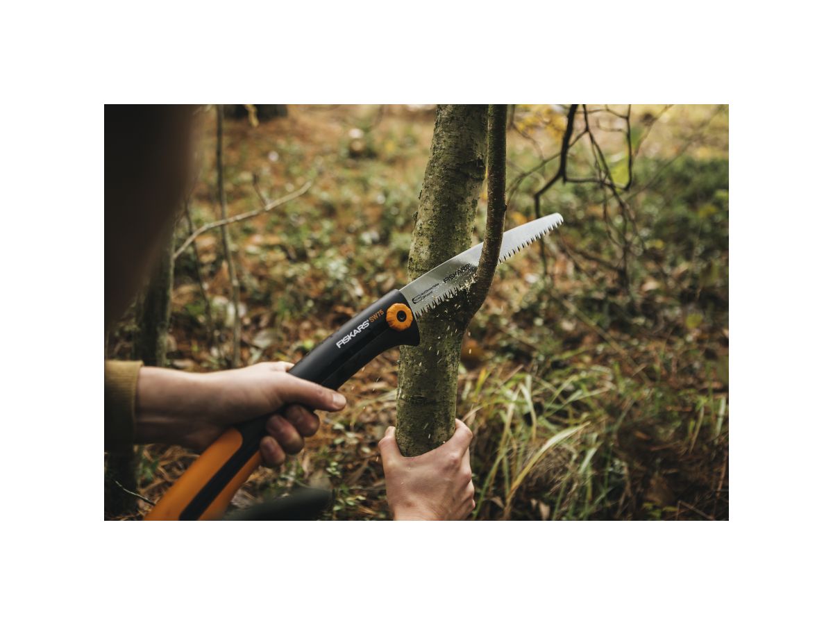 Пила садовая SW75 FISKARS Xtract