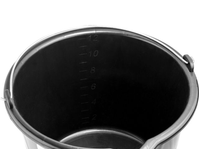 Ведро строительное 12 л пластм. круглое STARTUL MASTER (ST0803-12) (с мерной шкалой и носиком, усилено доп.ребрами жесткости)