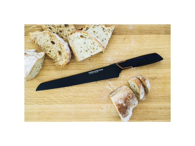 Нож для хлеба 23 см Edge Fiskars