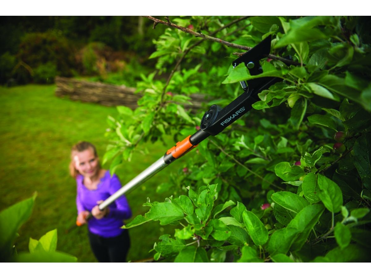 Насадка-сучкорез универсальный QuikFit FISKARS