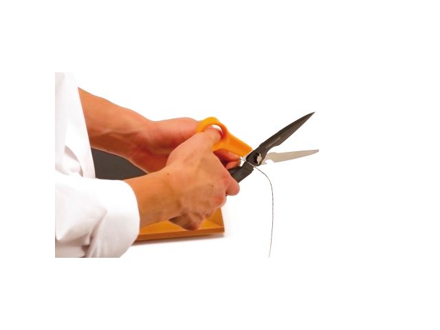 Ножницы многофункциональные Cuts+More Fiskars