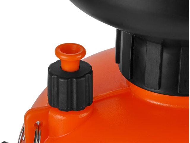 Опрыскиватель компрессионный 6л STARTUL GARDEN (ST6560-60)