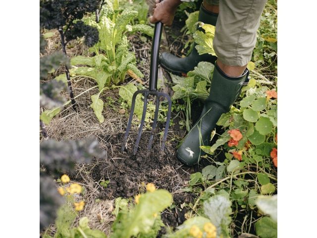 Вилы садово-огородные Solid FISKARS (возможны артикулы 1070673 или 1003458)