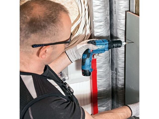 Аккум. шуруповерт BOSCH GTB 12V-11 в кор. (12.0 В, БЕЗ АККУМУЛЯТОРА, 1 скор., 11 Нм, шурупы до 4 мм)