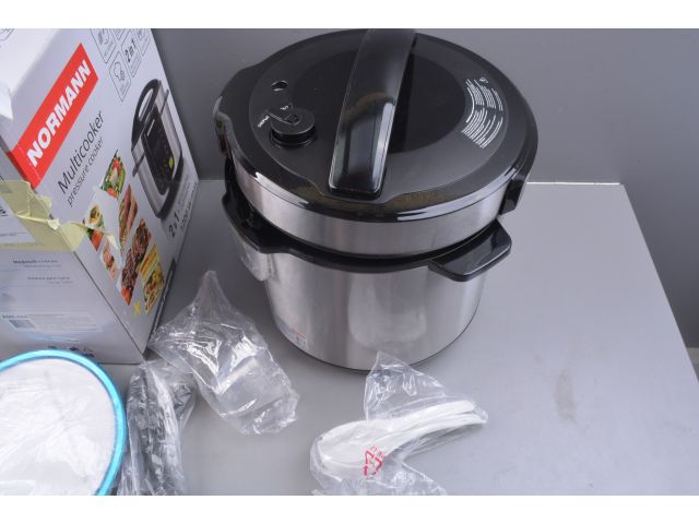 Мультиварка NORMANN AMC-644 уцененный (0004676144) (Скороварка-мультиварка; 1200 Вт; 6л; 12 программ; СМАРТШЕФ, покрытие DAIKIN)