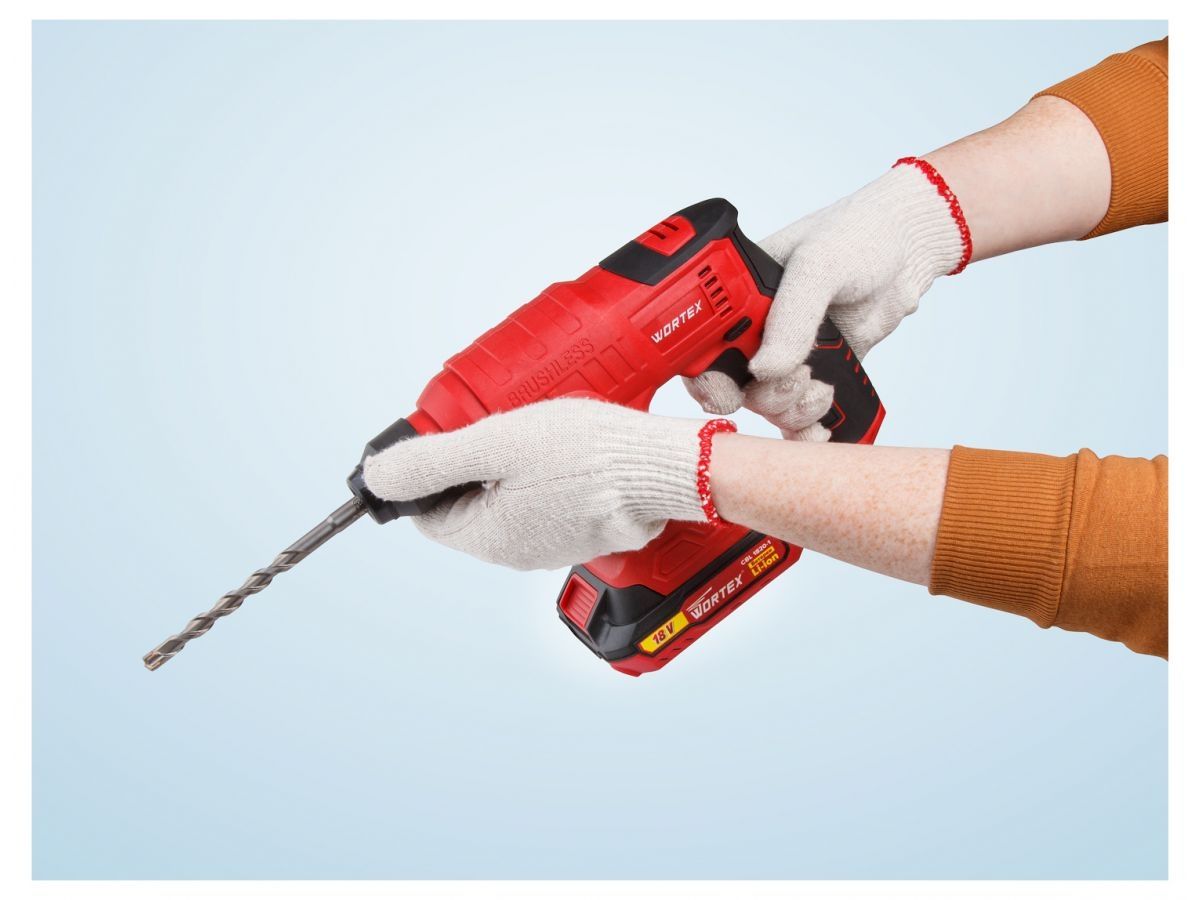 Аккум. перфоратор WORTEX CRH 1810 в кор. ALL1 XLT SOLO БЕСЩЕТ., 18 В, 1.2 Дж, 20 мм