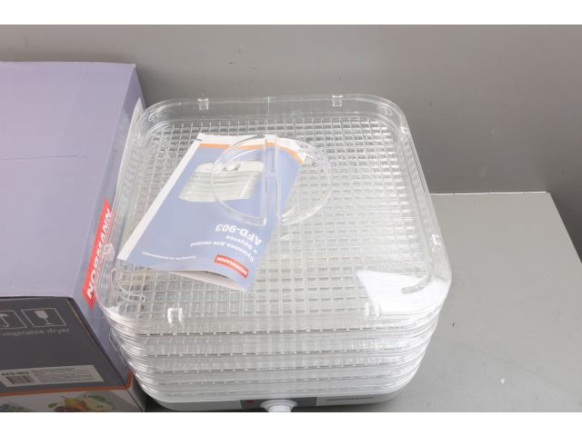 Сушилка для овощей и фруктов AFD-903 NORMANN уцененный (0000010044) (350 Вт; 5 больших лотков; регулировка температуры)