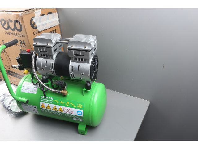 Компрессор ECO AE-25-OF1 уцененный (1444155840) (140 л/мин, 8 атм, коаксиальный, безмасляный, ресив. 24 л, 220 В, 0,8 кВт)