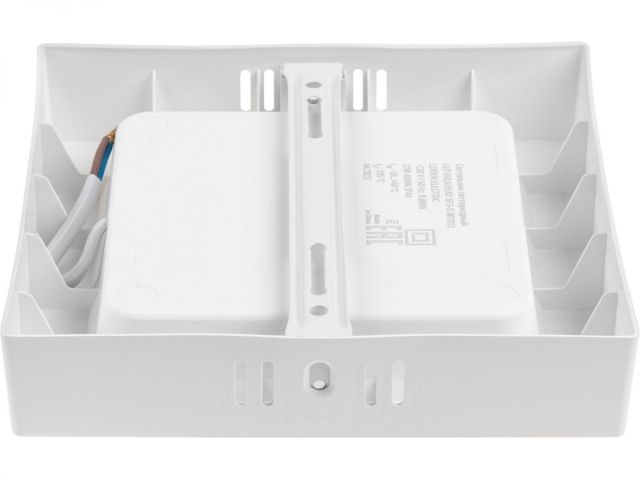 Светильник светодиодный накладной квадрат 12 Вт 4000К, IP44 SFS-S LEIDEN ELECTRIC (173*173 мм)