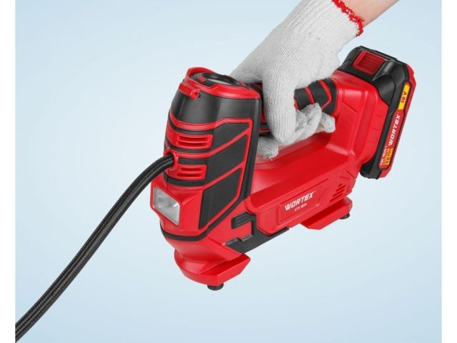 Аккум. компрессор WORTEX CTI 1811 в кор. ALL1 XLT SET 18 В, 11 бар, 12 л/мин, 1х2 А*ч, зу (18В/ 160 PSI / 11 бар / 1100 кПа, цифровой маноме