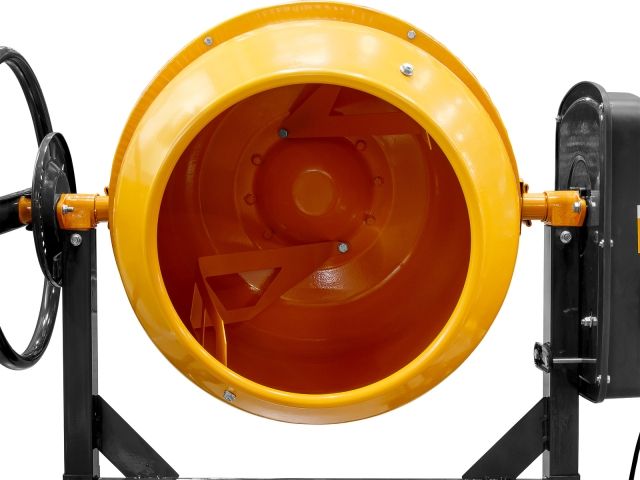 Бетоносмеситель ECO CM-140 (объём 140/92 л, 700 Вт, 230 В, вес 43 кг)