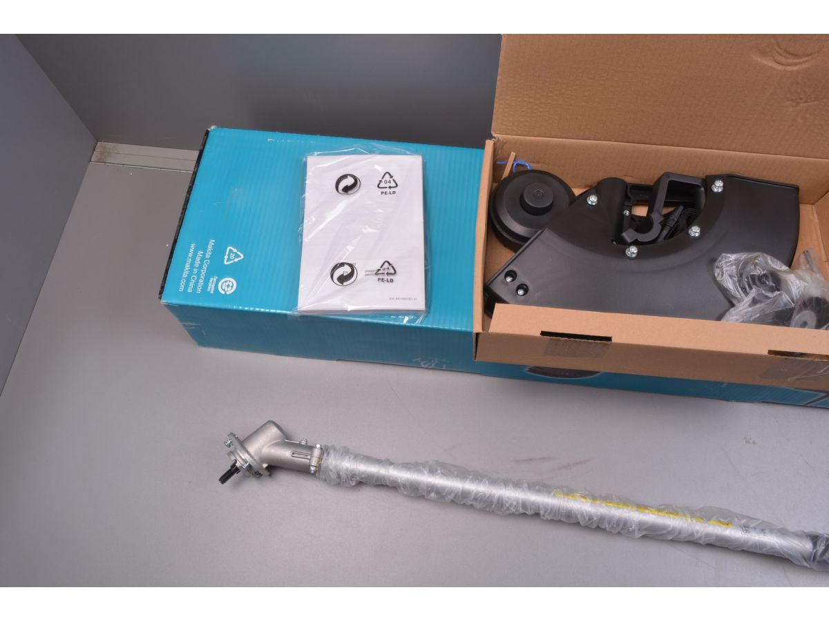 Триммер MAKITA UR 3502 уцененный (3349550925)