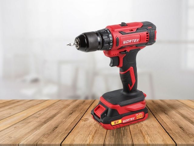 Аккум. дрель-шуруповерт WORTEX BD 1820-1 Li в кор. ALL1 XLT SOLO 18 В, 30 Н*м, БЗП(мет.) 13 мм (шурупы до 8 мм)