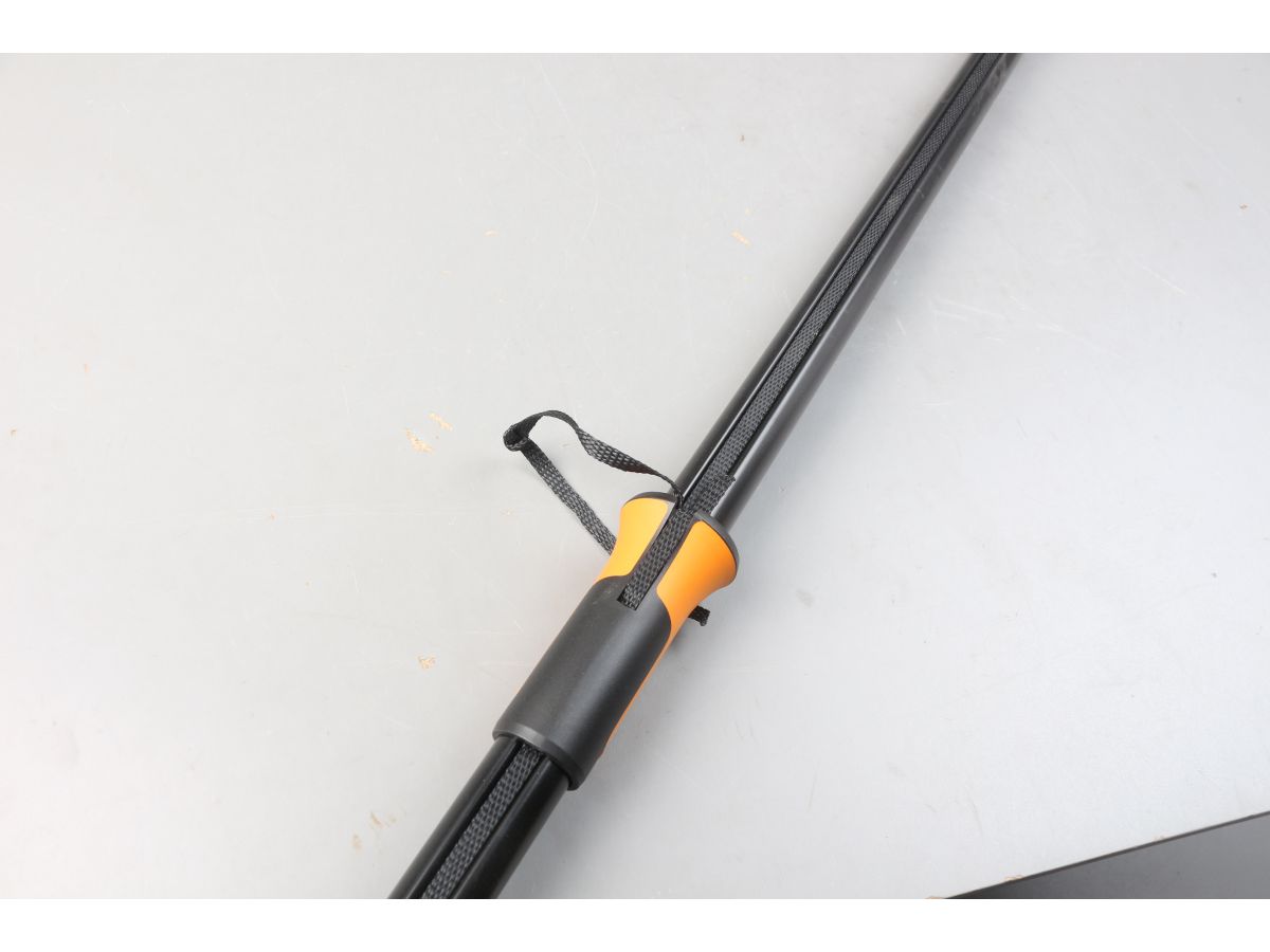 Сучкорез универсальный телескопический UPX86 FISKARS PowerGear уцененный (7579586640)
