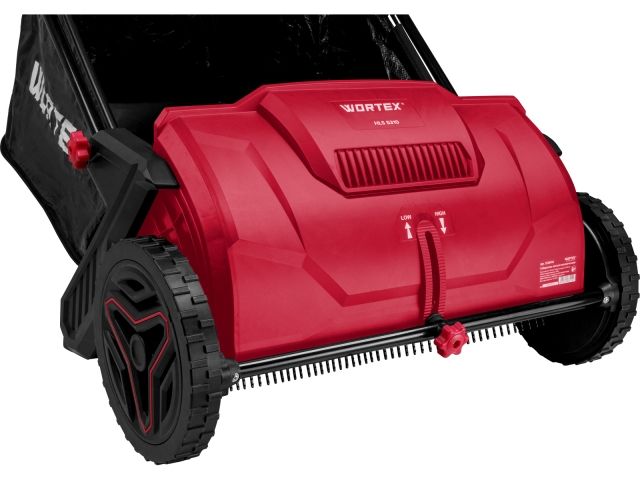 Собиратель листьев механический WORTEX HLS 5310 в кор. шир. 53 см., выс. 5-40 мм. (Ручной привод, регулировка высоты, мусоросборник 100 л.)