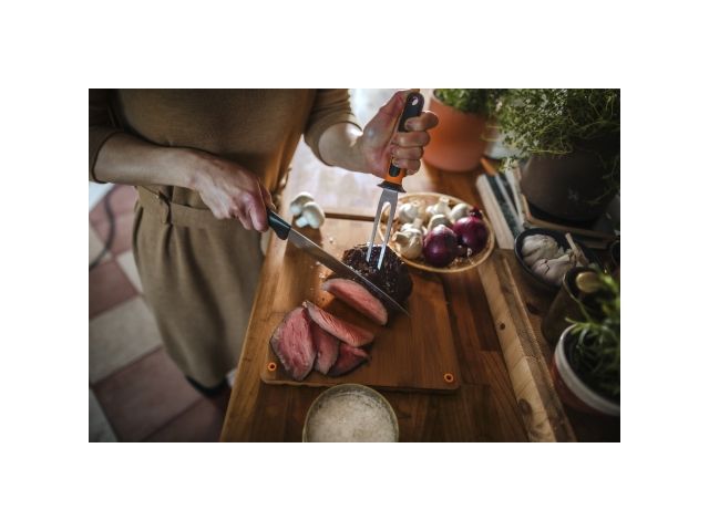 Нож для мяса 21 см Functional Form Fiskars