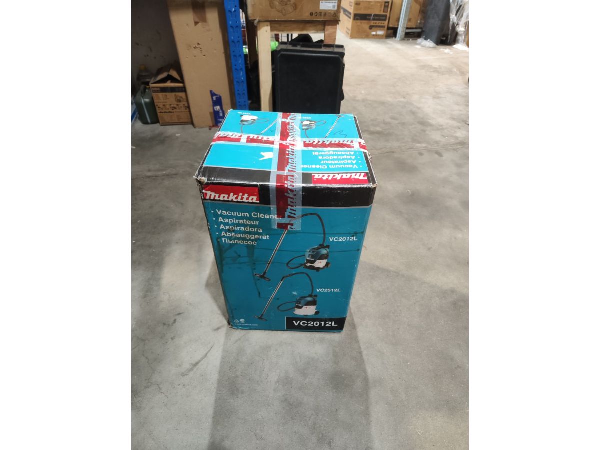 Пылесос MAKITA VC 2012 L уцененный (2595807536)