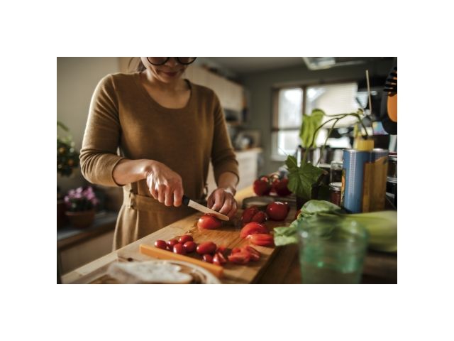 Нож для томатов 11 см Functional Form Fiskars