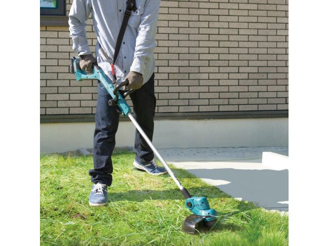 Триммер аккум. MAKITA LXT DUR193Z в кор. (18.0 В, БЕЗ АККУМУЛЯТОРА, 26 см, с головкой,)