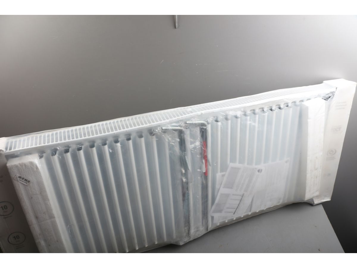 Радиатор панельный Royal Thermo COMPACT C11-500-1200 RAL9016 уцененный (0011438280)