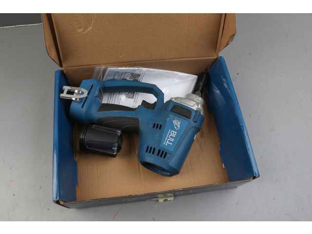 Аккум. заклепочный пистолет BULL CRG 1018 в кор. XLTpro SOLO, БЕСЩЕТ., 25 мм, 10000 Н уцененный (0 (2.4, 3.2, 4.0, 4.8 мм, вытяжные, подсвет