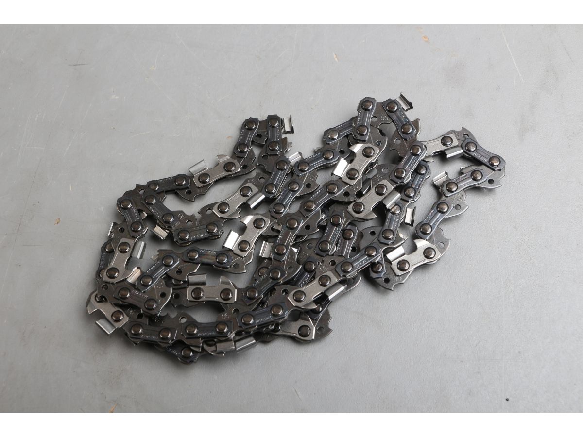 Пила цепная электрическая BOSCH Universal Chain 40 шина 40 см (16"), 3/8", 1.1 мм уцененный (02566