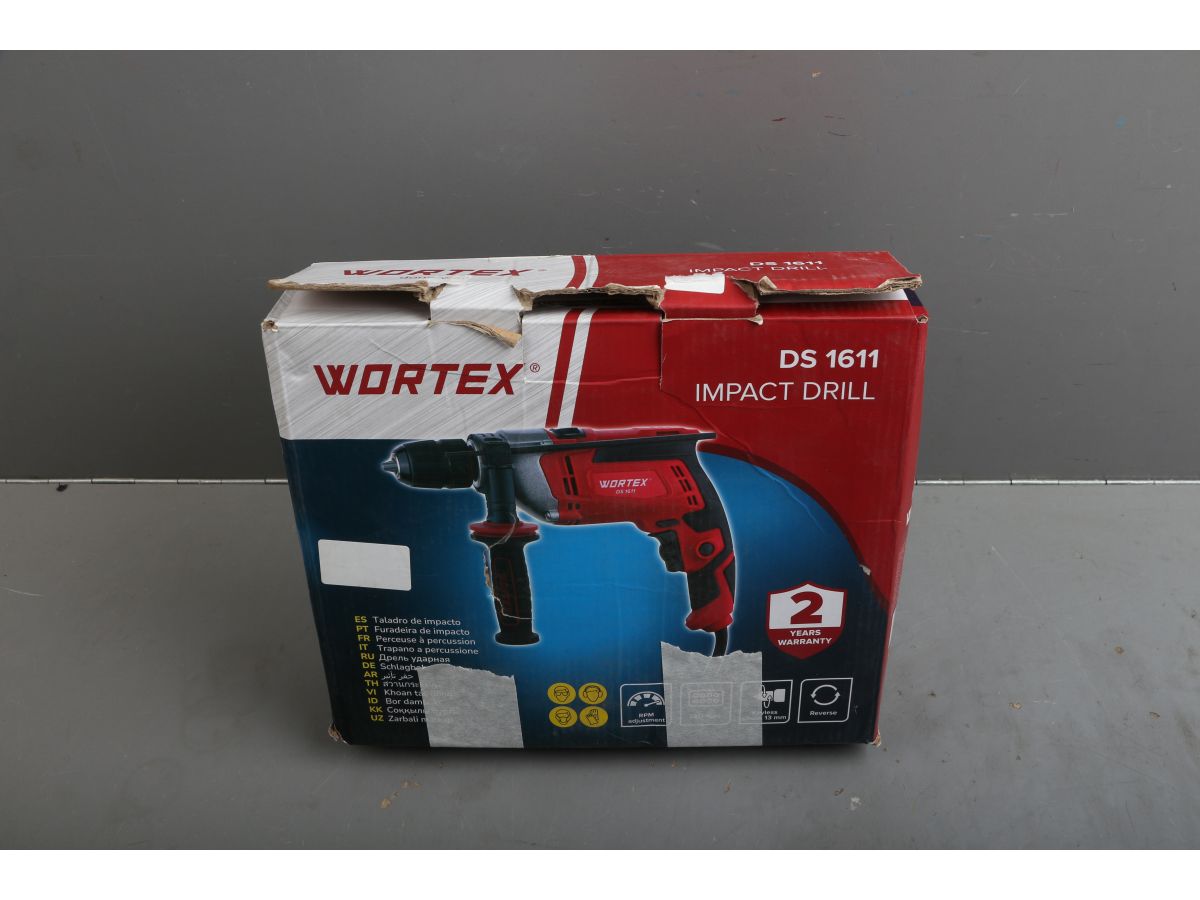 Дрель ударная WORTEX DS 1611 в кор. 950 Вт, 1 скор, 30 мм в дер., быстрозажимной патрон 13 мм уцен