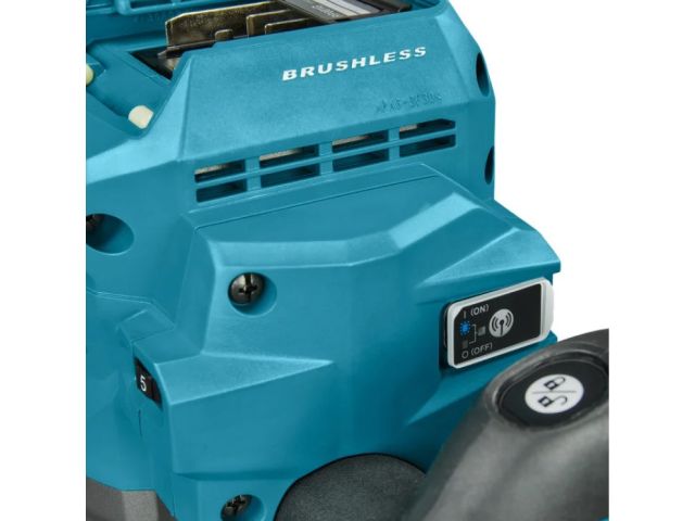 Аккум. фрезер погружной MAKITA XGT RP001GZ в кор. (40В, 1650 Вт, цанга 12 мм, 25000 об/мин; без АКБ и ЗУ)