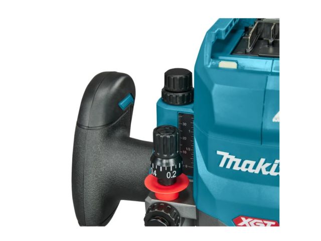 Аккум. фрезер погружной MAKITA XGT RP001GZ в кор. (40В, 1650 Вт, цанга 12 мм, 25000 об/мин; без АКБ и ЗУ)