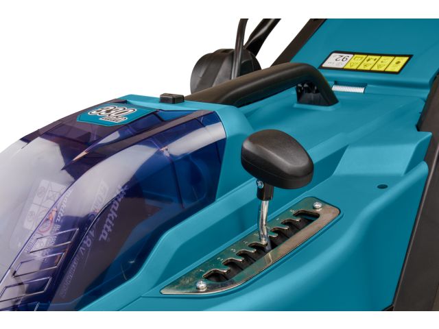 Аккум. газонокосилка MAKITA LXT DLM330Z в кор. (18.0 В, БЕЗ АККУМУЛЯТОРА, шир. 330 мм, выс. 25-75 мм, пластм. корпус, травосборник 30 л)