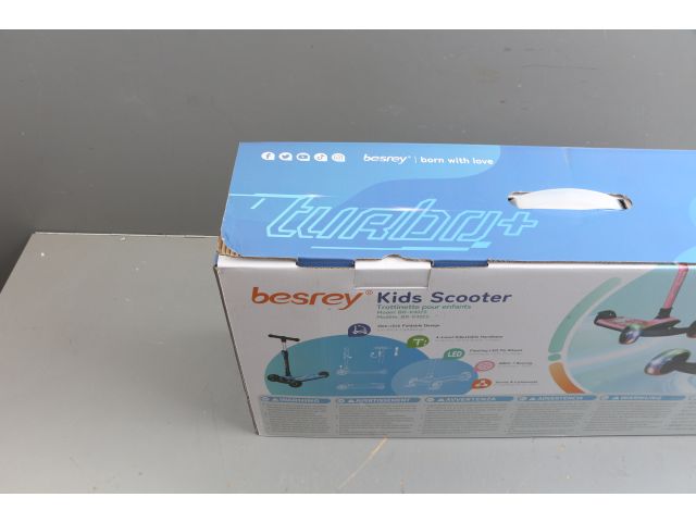 Самокат детский трехколёсный BESREY BR-K402S Pink уцененный (1159822654) (ОТГРУЗКА ТОЛЬКО ПО ЭТН/ЭТТН | Трёхколесный, со светящимися колесам