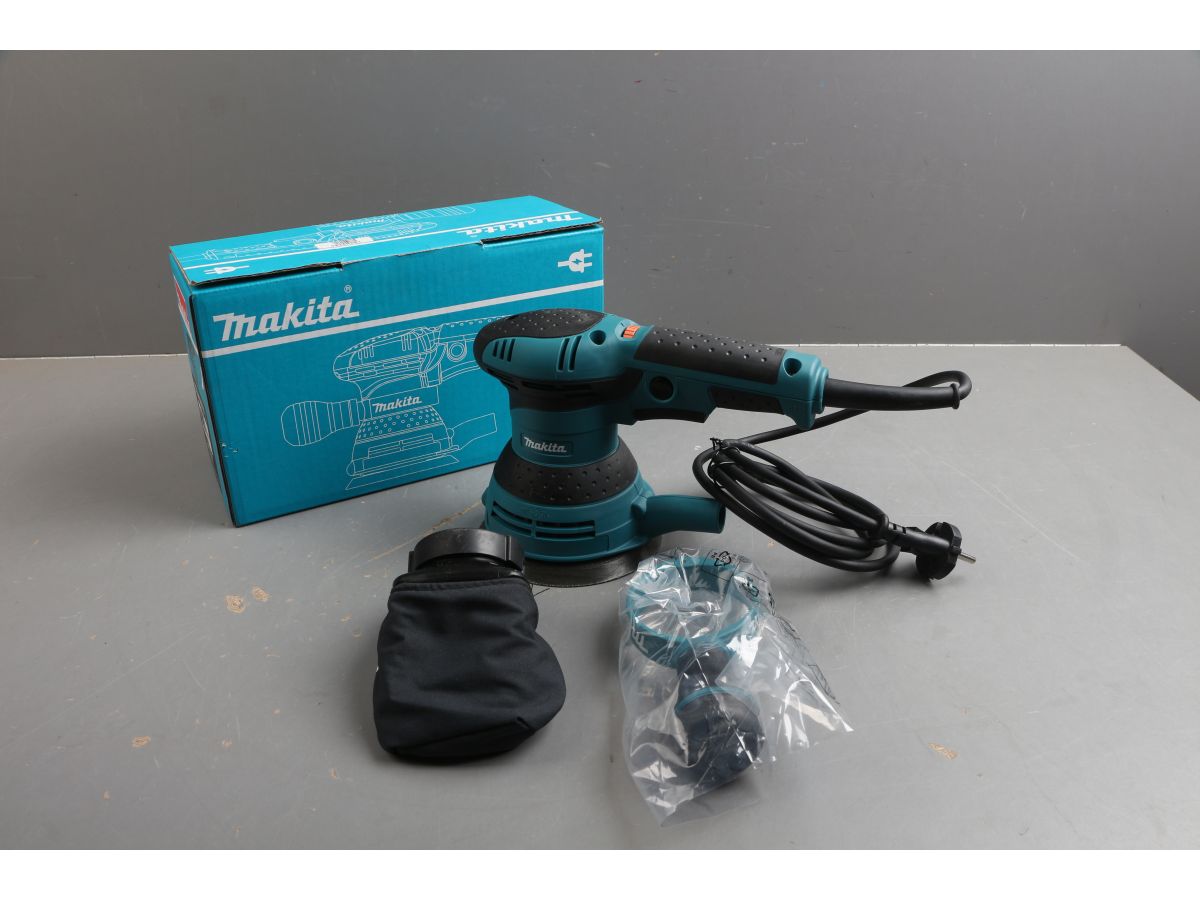 Эксцентриковая шлифмашина MAKITA BO 5041 в кор. уцененный (4214801304)