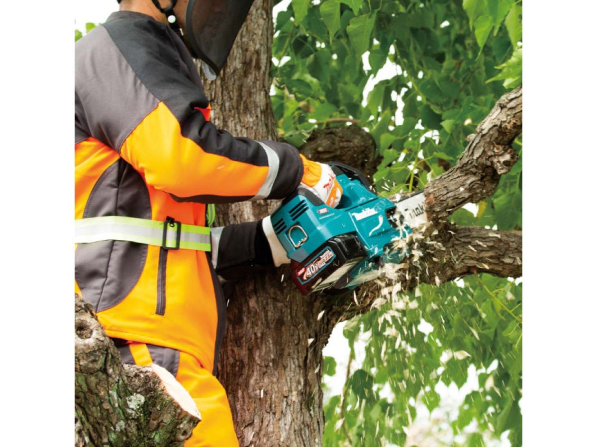 Аккум. пила цепная MAKITA XGT UC004GM101 шина 35 см (14"), 3/8, 1.1 мм