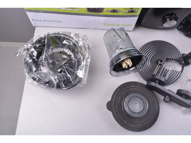 Кухонный комбайн NORMANN AFP-947 уцененный (8373539040) (ОТГРУЗКА ТОЛЬКО ПО ЭТН/ЭТТН | 1000 Вт; регул.скор.; 12 функций; блендер 1.8 л; чаша