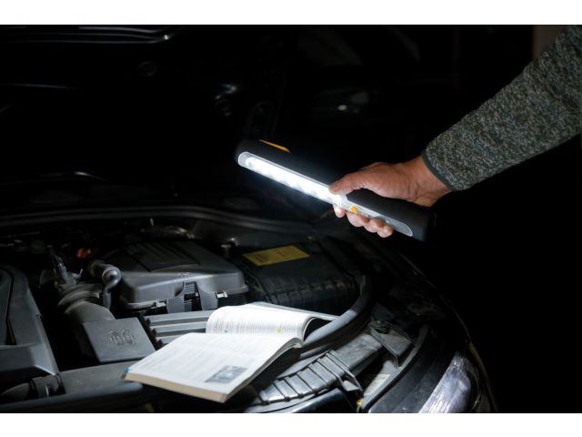 Фонарь-переноска аккумуляторный 300Лм, Brennenstuhl HL 300 AD (с ручной зарядкой (динамо), магнитом, крючком, USB)