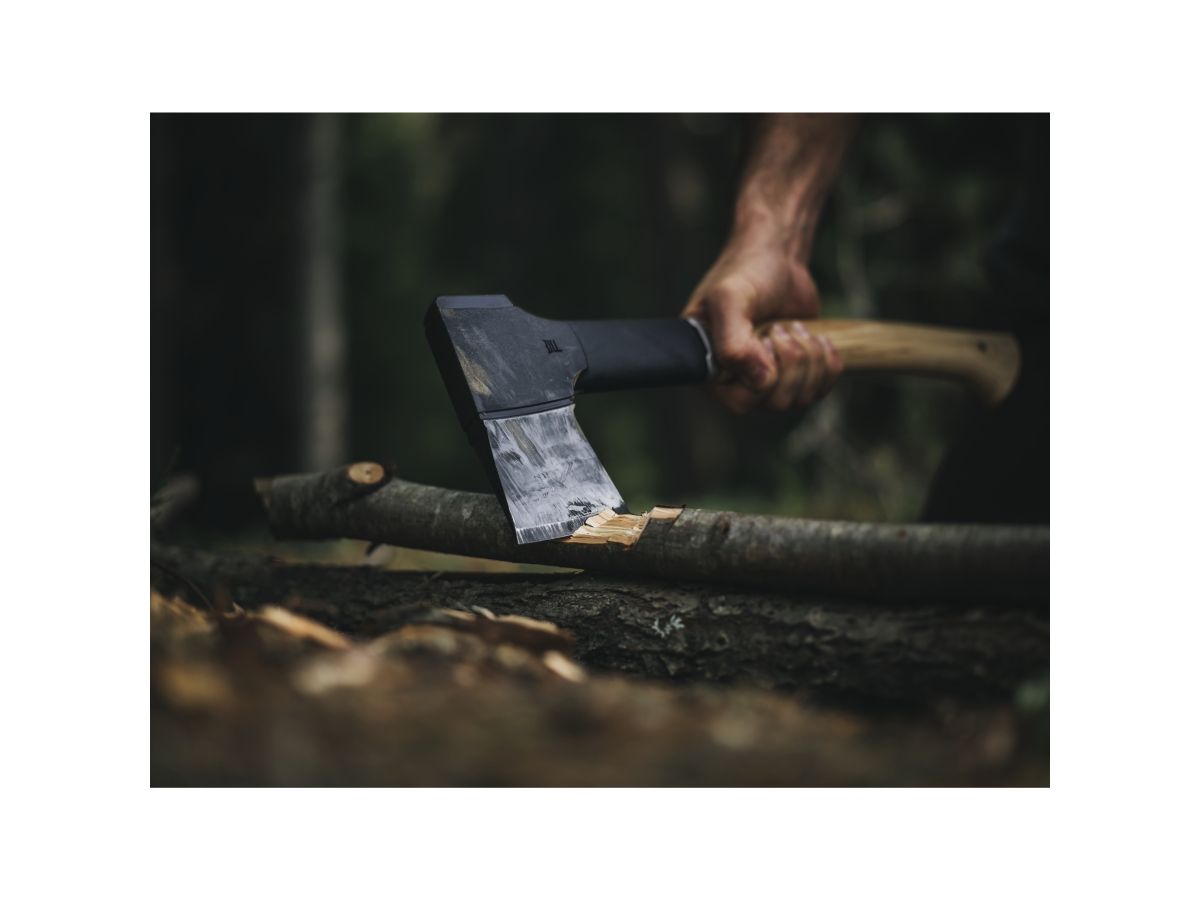Топор универсальный Norden N10 FISKARS
