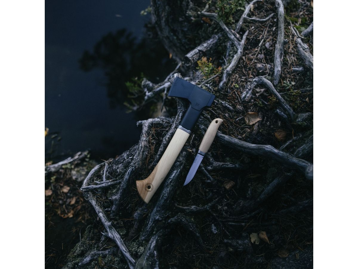 Топор универсальный Norden N7 FISKARS