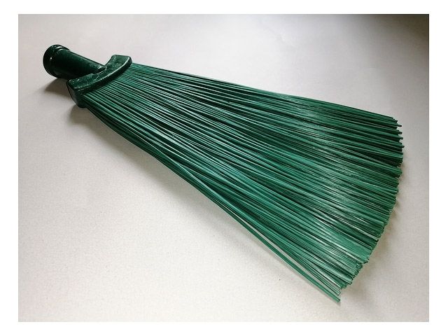 Метла для уборки улиц п/п веерная малая (пр-во РФ, 260*200 мм)