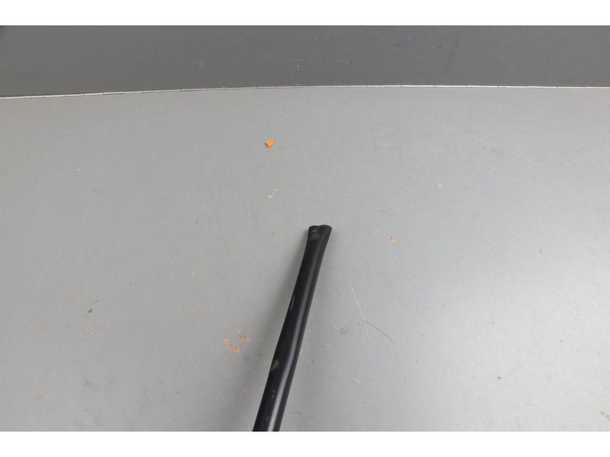 Грабли для листьев M Solid FISKARS уцененный (0003045972)
