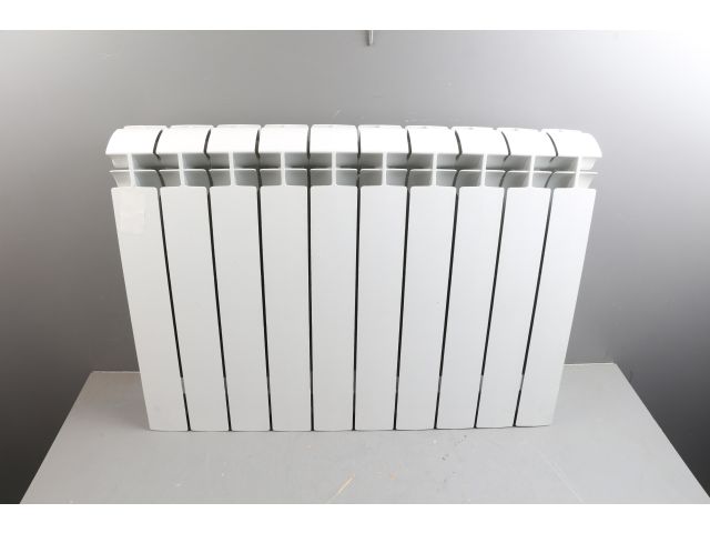 Радиатор биметаллический 500/100, 10 секций, серия Минск, AV Engineering уцененный (0008560860) (Вес 18,1 кг, теплоотдача 1880 Вт)