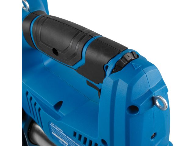 Аккум. шприц для смазки BULL CGG 6818 в кор. XLTpro SET 18 В, 690 атм., 255 г/мин, 1х4 А*ч, з/у 4 А (Шланг 76 см)