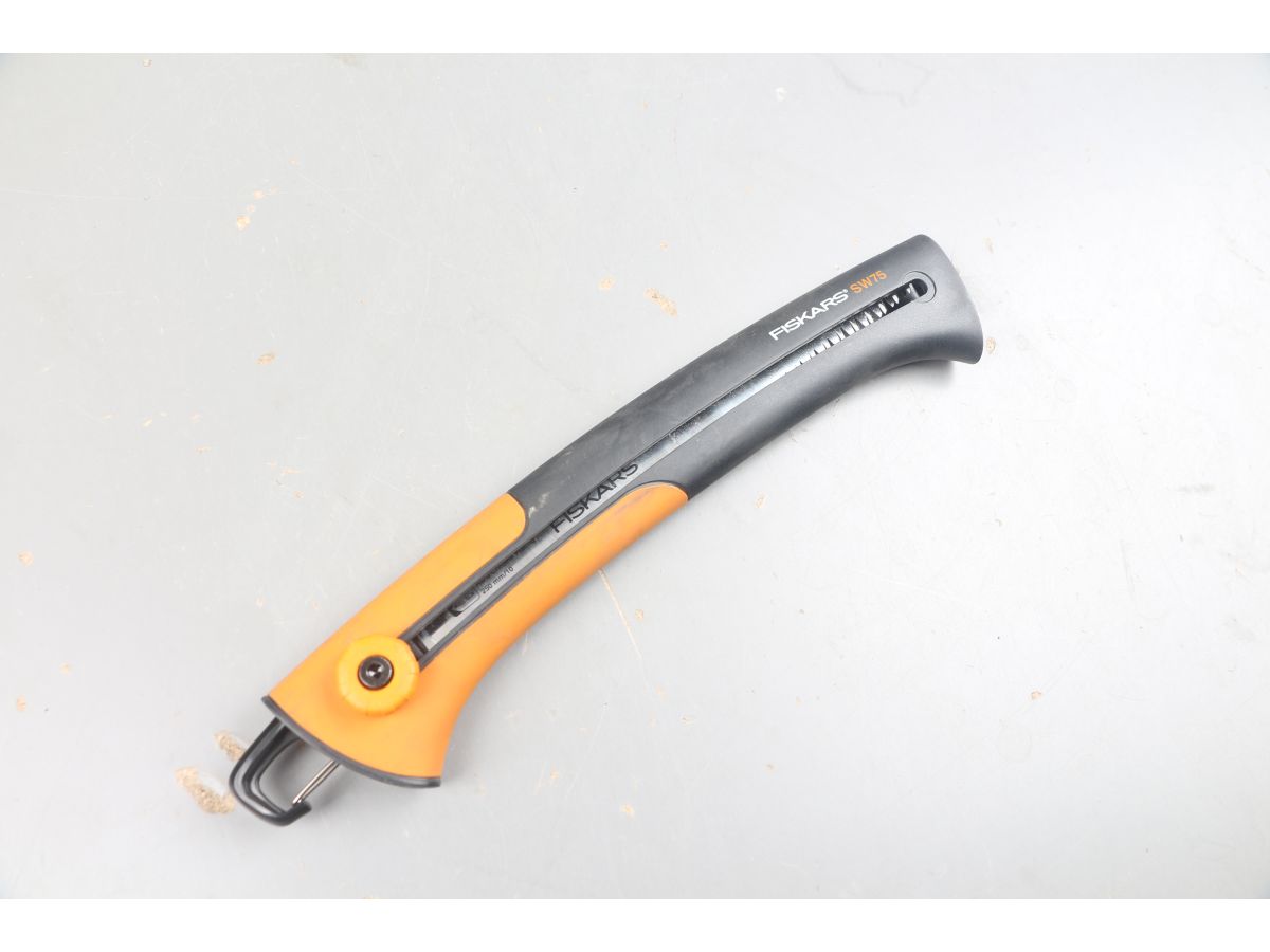 Пила садовая SW75 FISKARS Xtract уцененный (0020322800)