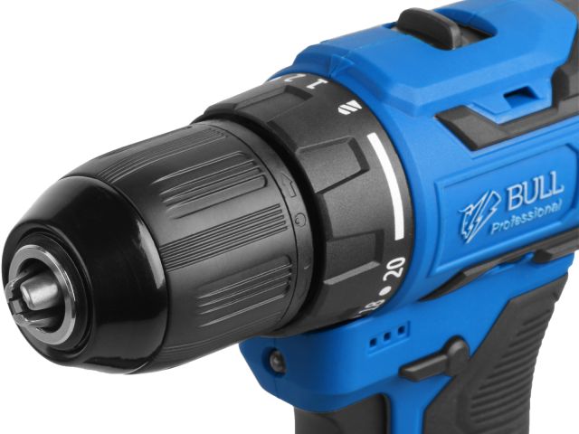 Аккум. дрель-шуруповерт BULL SR 1804 Xcase XLTpro БЕСЩЕТ., Импульс., 18 В, 45 Н*м, 2х2 А*ч, з/у 2 А (ОТГРУЗКА ТОЛЬКО ПО ЭТН/ЭТТН | шурупы до