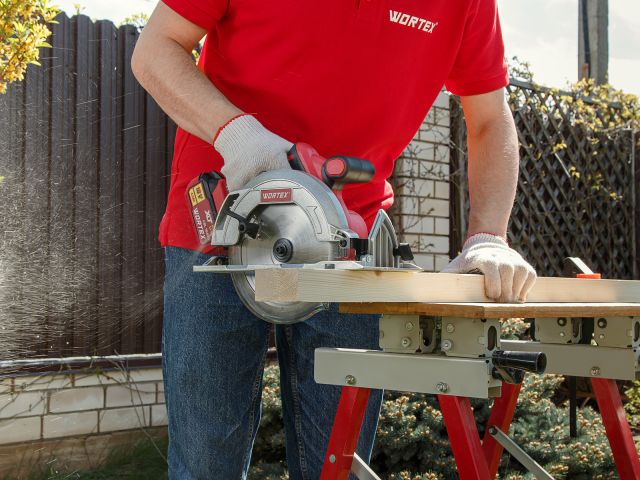 Аккум. циркулярная пила WORTEX CCS 1819-1 в чем. ALL1 XLT SET БЕСЩЕТ., 18 В, 185 мм, до 63 мм (ЗУ 2А)