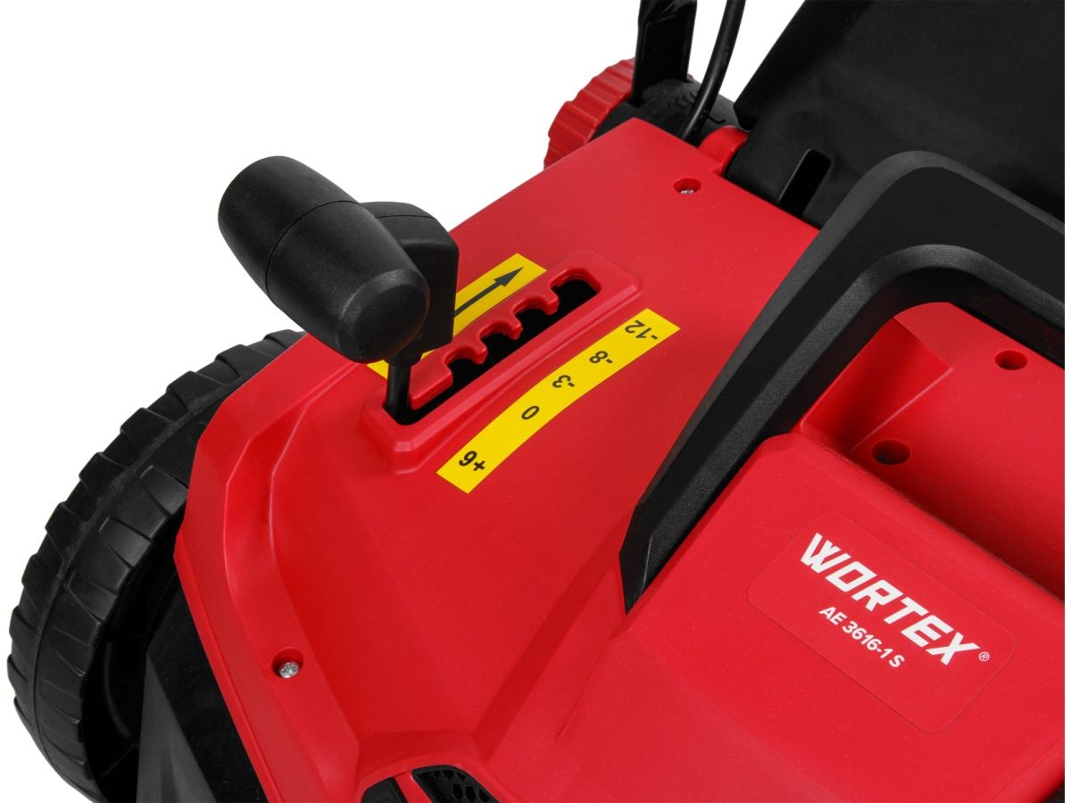 Аэратор/скарификатор WORTEX AE 3616-1 S 1500 Вт, шир. 36 см, ножи/скобы