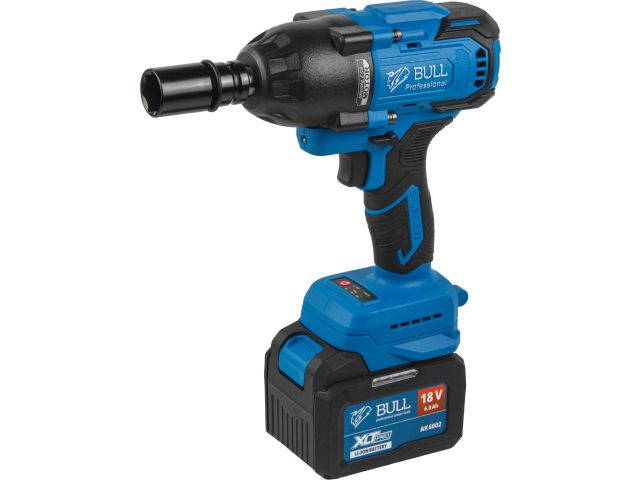 Аккум. ударный гайковерт BULL SC 1807 Xcase, XLTpro, БЕСЩЕТ., 18 В, 750 Н*м, 1/2", 2х6 А*ч, з/у 6 А (вес 2,24 кг)