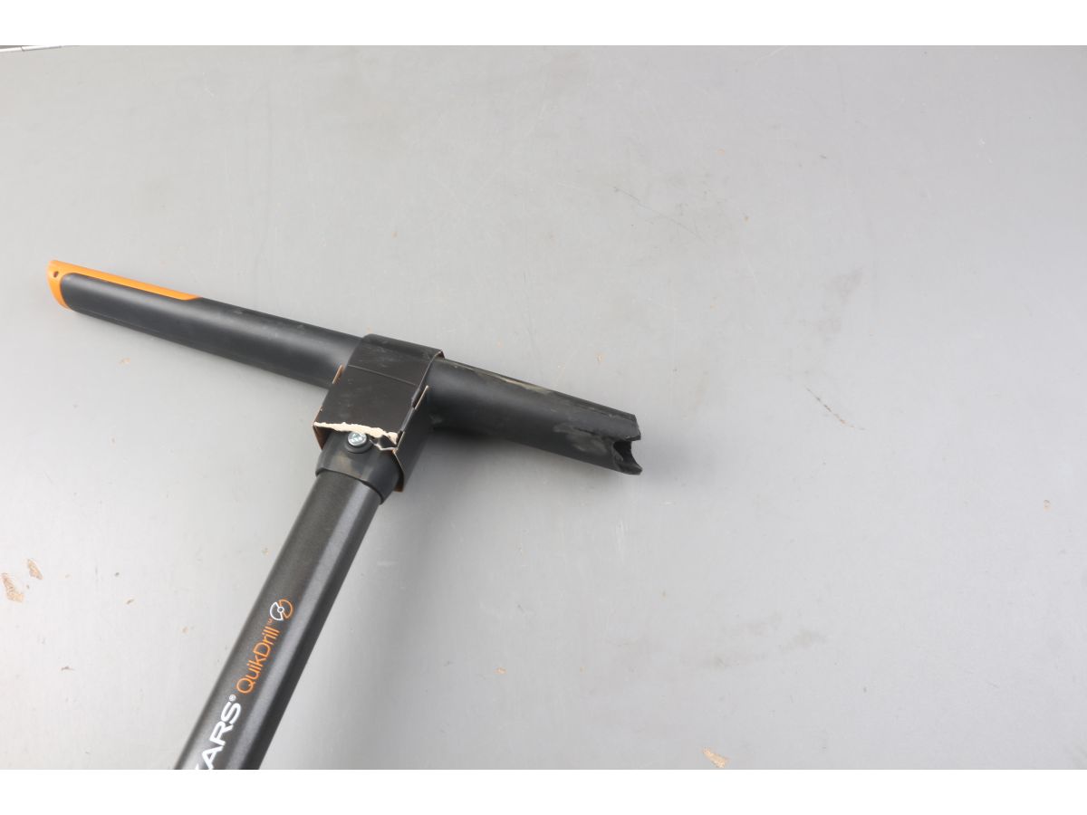 Бур садовый большой FISKARS уцененный (0354686346)