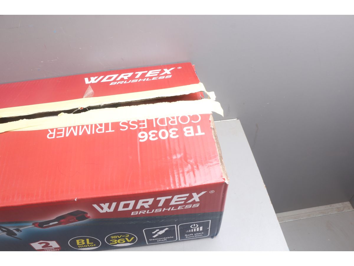 Триммер аккум. WORTEX TB 3036 ALL1 SOLO БЕСЩЁТ.ДВИГ., 18В+18В, шир.скаш.300 мм леска, 255 мм нож,