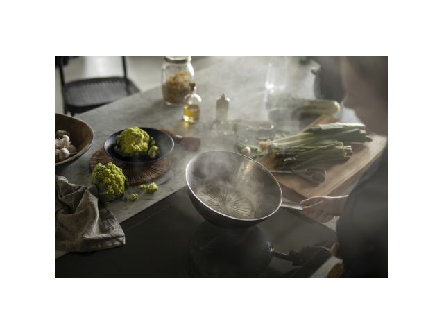 Сковорода-вок 28 см All Steel Pure Fiskars